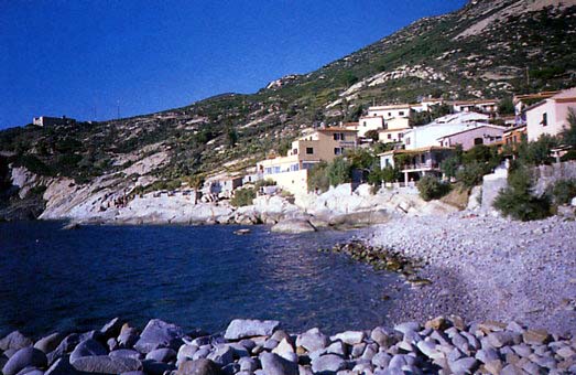 spiaggia-pomonte